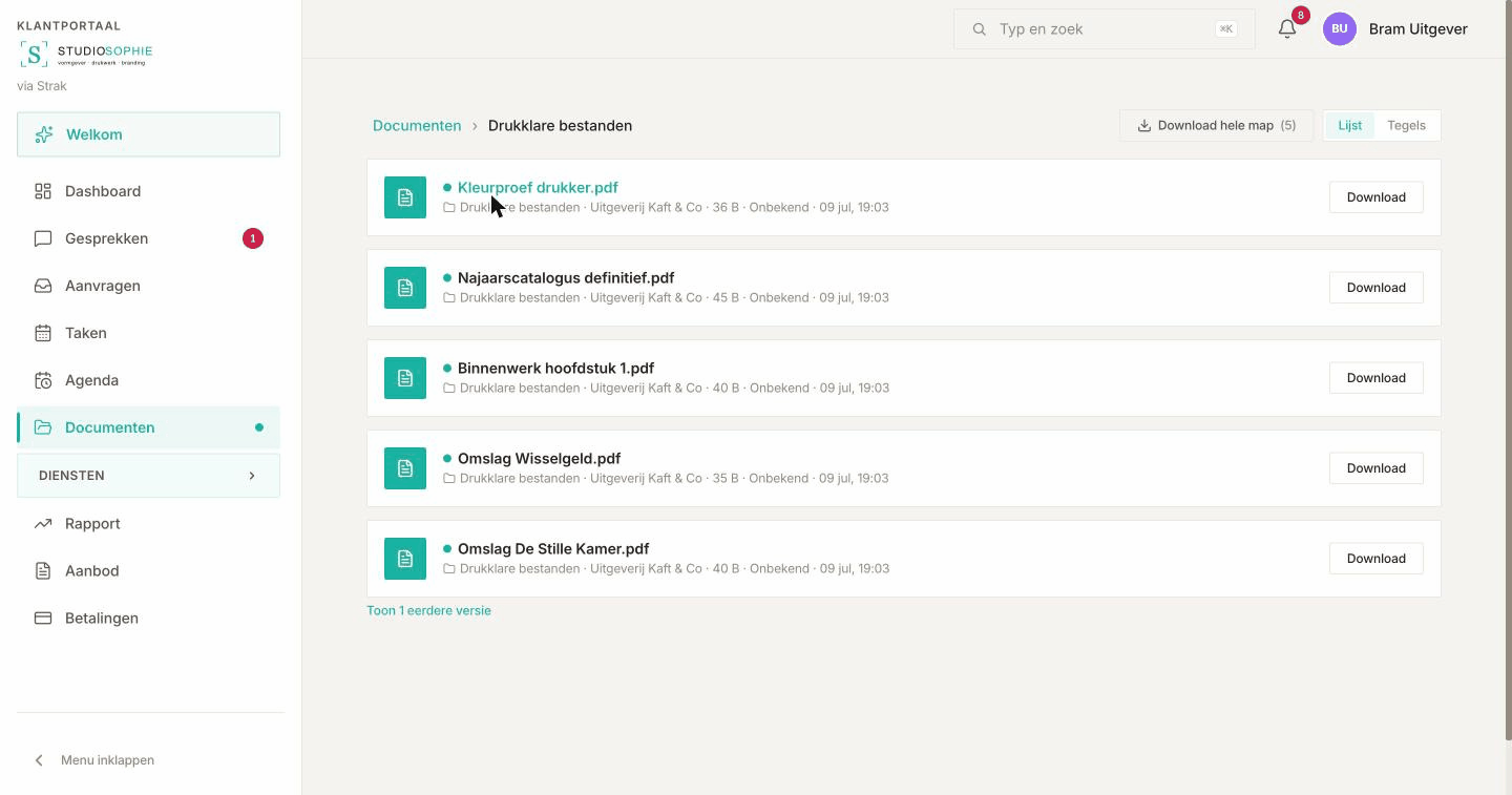 Het klantportaal in de huisstijl van het bureau, met de hele map in één download